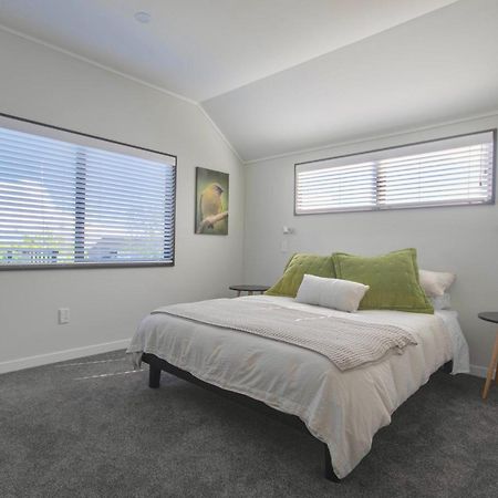 Central City Gem - Napier Holiday Home ภายนอก รูปภาพ