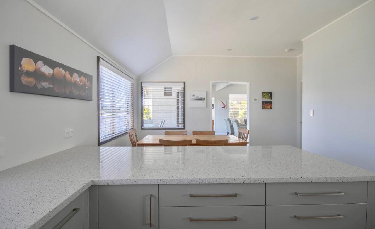 Central City Gem - Napier Holiday Home ภายนอก รูปภาพ